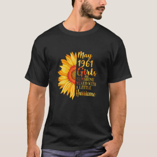 T-shirt Femmes Mai Filles 1961 61e anniversaire 61 ans