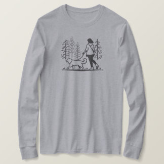 T-shirt Femmes Marchant Son Chien À Travers Les Arbres - L
