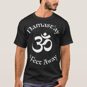 T-shirt Femmes Namas'tay à 6 pieds de distance Funny Yoga