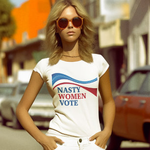 T-shirt Femmes Nasty Votez Le Drapeau Américain Féministe