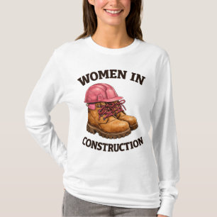 T-shirt Femmes sur les chantiers de construction en bottes