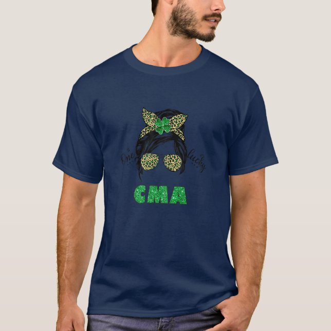 T-shirt Femmes Un Lucky CMA Messy Bun Leopard St Patrick (Devant)