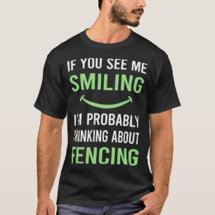 T-shirt Fencer de clôture souriante