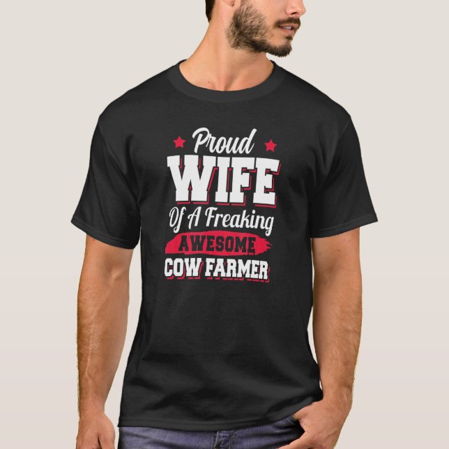 T-shirt Ferme de porcins Agriculture Vache Épouse fermière (Devant)