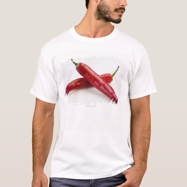 T-shirt Fermez-vous des poivrons de piment rouge sur le (Devant)