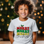 T-SHIRT FESTIVE RETRO MERRY CHRISTMAS FAMILLE<br><div class="desc">Préparez-vous à célébrer la saison des Fêtes avec notre super cool T-SHIRT! . La formulation se lit "MERRY MERRY MERRY CHRISTMAS" dans une combinaison moderne de police rétro et manuscrite. Toutes les couleurs sont modifiables</div>