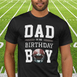 T-shirt Fête d'anniversaire de football papa<br><div class="desc">Présentant notre T-shirt exclusif "Papa of the Birthday Boy", une fière proclamation d'amour et de célébration en ligne avec l'extravagance sur le thème du football "First Year Down". Ce T-shirt n'est pas seulement un accessoire, c'est un badge d'honneur qui permet à chacun de savoir qui est le plus grand fan...</div>