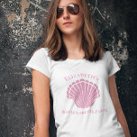 T-shirt Fête de Bachelorette personnalisée Seashell Beach<br><div class="desc">Joli coquillage rose monogramme de plage mariage mariée t-shirts de fête de mariage pour un mariage de destination sur une île tropicale avec de mignons coquillages. Commandez ce joli tee-shirt monogrammed pour que vos demoiselles d'honneur et vos groomsmen portent à une fête de bachelorette avec votre bonne d'honneur.</div>