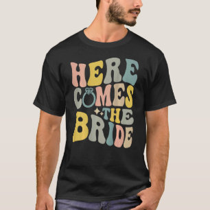T-shirt Fête de Bachelorette Rétro Voici la mariée sur b