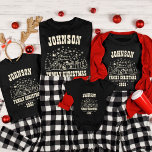 T-shirt Fête de famille Snowman tendance personnalisée<br><div class="desc">Célébrez la saison des Fêtes avec le T-Shirt de Noël de la famille des Snowmans tendance personnalisée. Ce tee-shirt festif est customisé d’une décoration d’adorable bonhomme de neige et porte le nom de chaque membre de la famille, ce qui en fait un ajout amusant et unique à votre garde-robe de...</div>