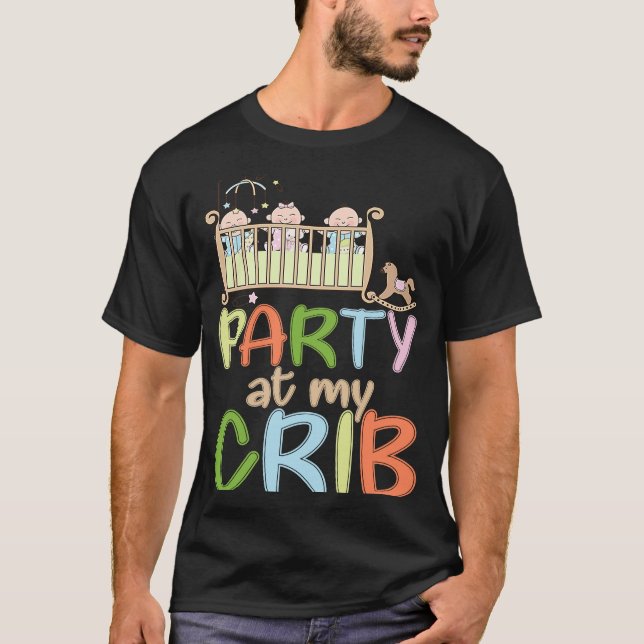 T-shirt Fête de fille de couche dans mon lit humide Messy  (Devant)