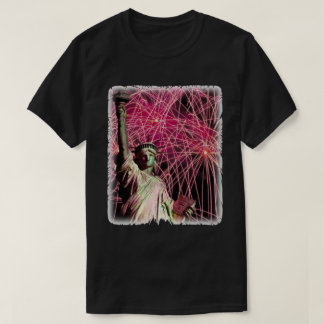 T-shirt Fête des Arrière - plans de feux d'artifice Lady L
