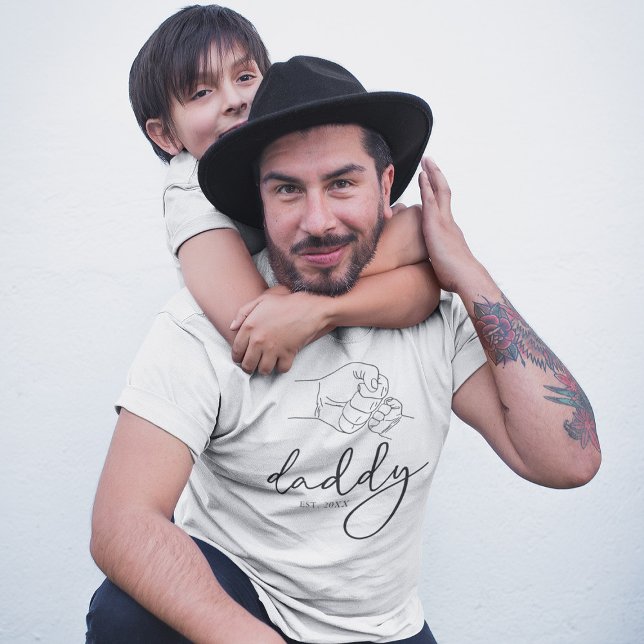 T-shirt Fête des pères de la pompe de poing papa (Créateur téléchargé)