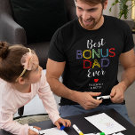 T-shirt Fête des pères Meilleur Bonus Papa Jamais<br><div class="desc">T-shirt Stepfather avec le doux dicton "meilleur papa bonus jamais",  un coeur rouge mignon,  et les noms des enfants.</div>