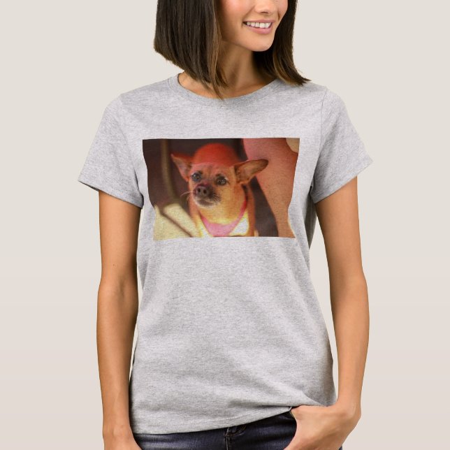T-shirt fête marron Chihuahua chien closeuse (Devant)