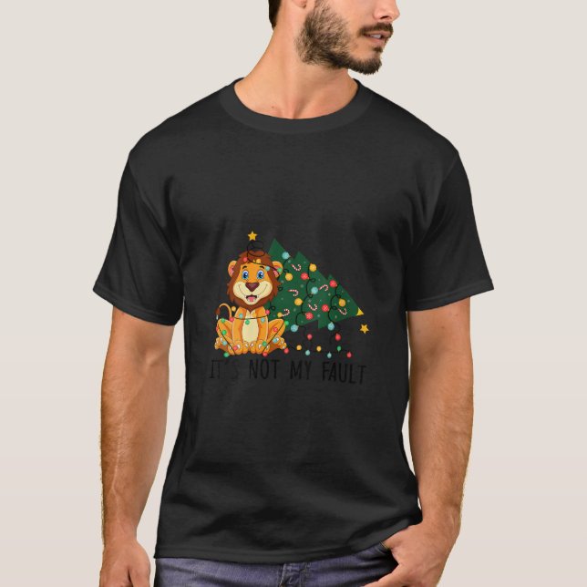 T-shirt Feux d'arbre de Noël Ce n'est pas mon défaut Lion  (Devant)