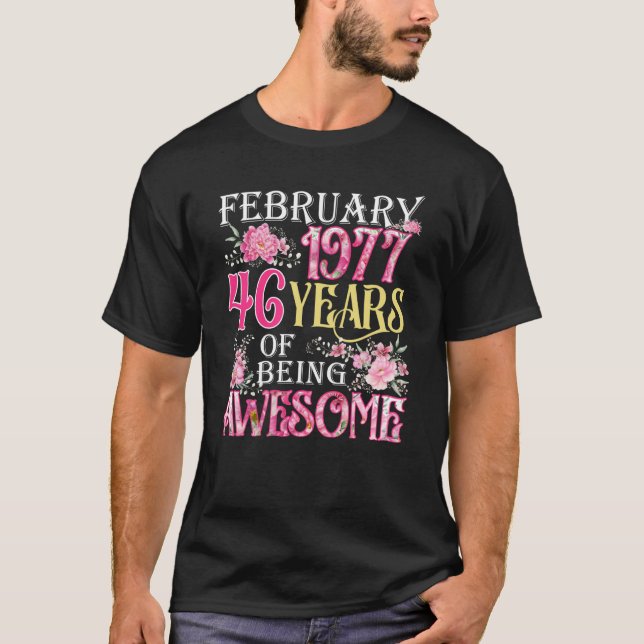 T-shirt Février Fille 1977 46e anniversaire 46 ans (Devant)