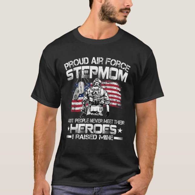 T-shirt Fier Air Force Stepmère Air Force Graduation Maman (Devant)