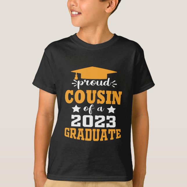 T-shirt Fier COUSIN d'une classe de 2023 Graduate Moderne (Devant)