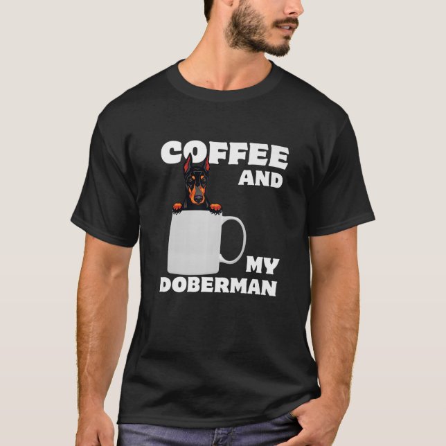 T-shirt Fier Dobie Maman Papa Doberman Mug Un Café Et Mon  (Devant)