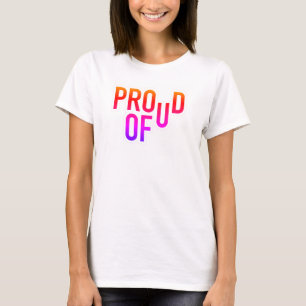 T-shirt Fier Du Texte Tee - Célébrez Vos Réalisations !