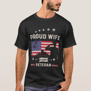 T-shirt Fier épouse Vétéran de la marine américaine -
