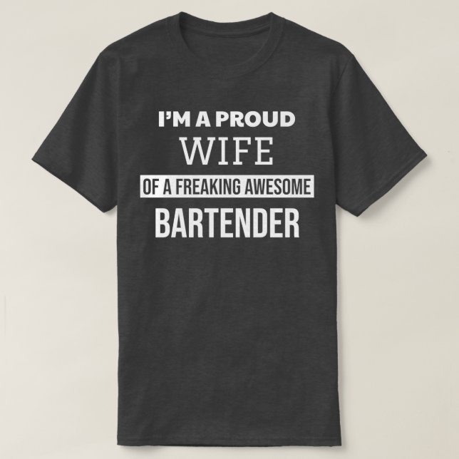 T-shirt Fier Femme d'un barman fou (Design devant)