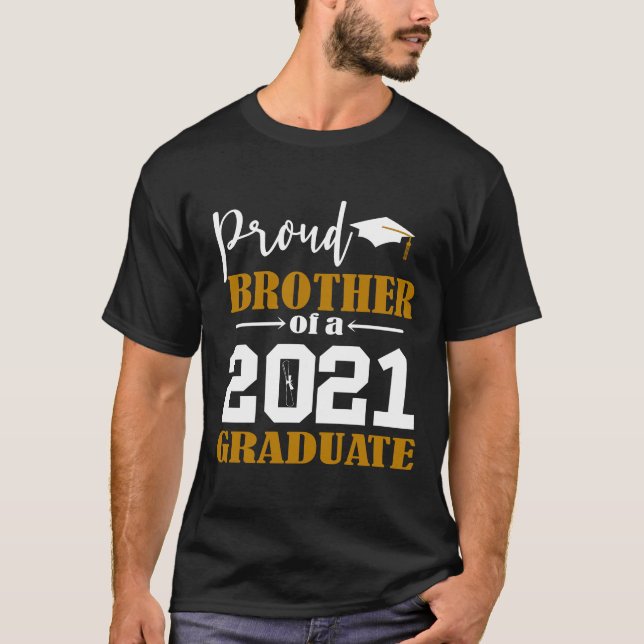 T-shirt Fier frère d'un blanc diplômé 2021 (Devant)