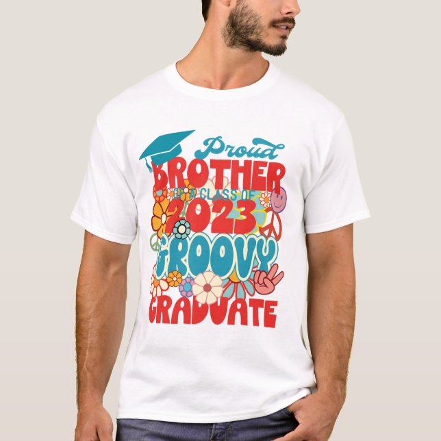 T-shirt Fier FRÈRE d'une classe de 2023 Graduate Retro (Devant)