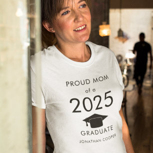 T-shirt Fier Maman de 2024 Graduate Casquette Black Texte 