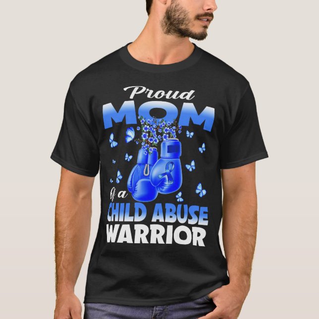 T-shirt Fier Maman D'Une Boxe De Sensibilisation Des Guerr (Devant)