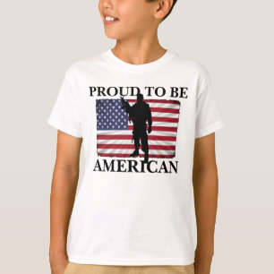 T-shirt Fier patriotique d'être le drapeau américain