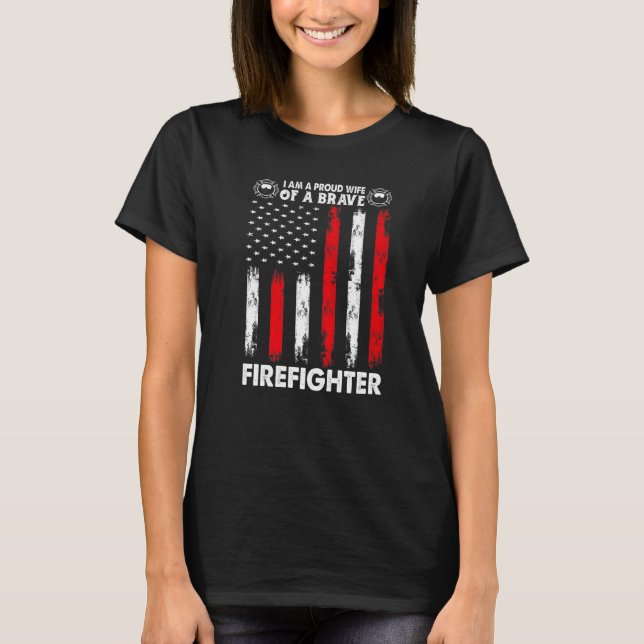 T-shirt Fière épouse d'un pompier (Devant)