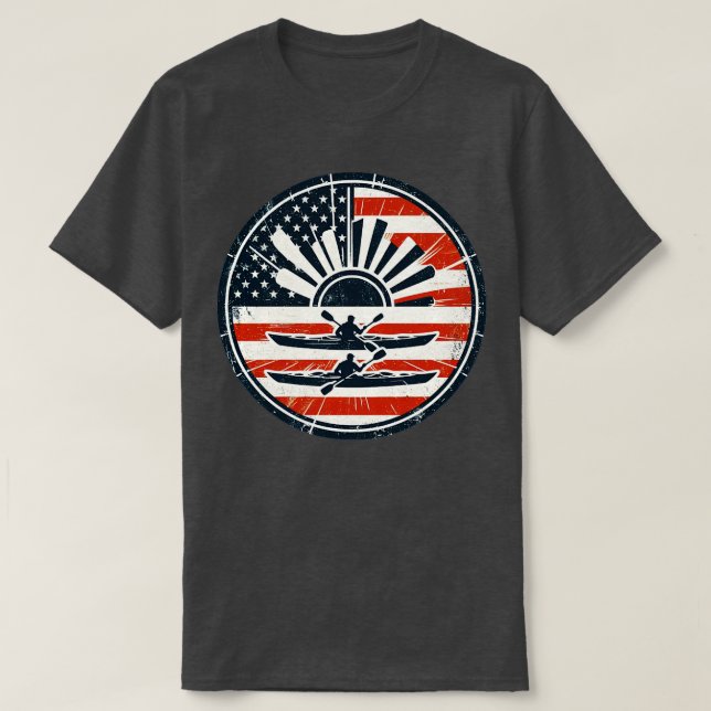 T-shirt Fière Kayaker Paddle à travers l'eau Drapeau usa 2 (Design devant)