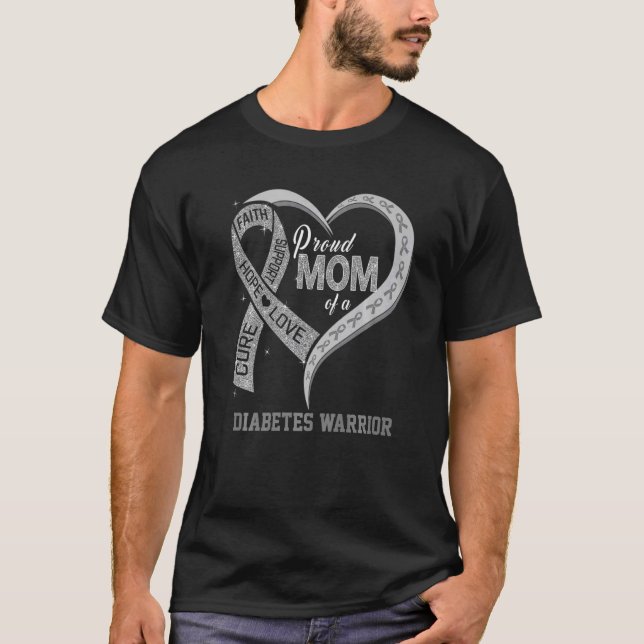 T-shirt Fière Maman D'Un Guerrier Du Diabète Ruban Coeur P (Devant)