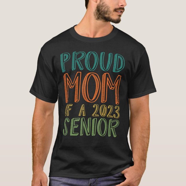T-shirt Fière maman d'un senior 2023 (Devant)