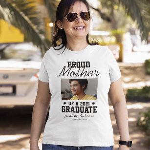 T-shirt Fière mère d'un diplômé de 2024