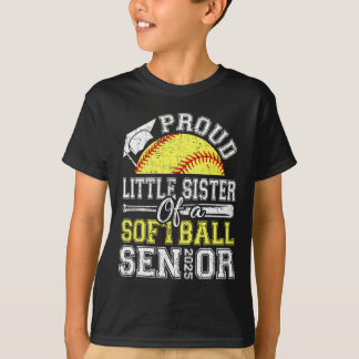 T-shirt Fière Petite Soeur D'Une Gradua Âgée De 2025