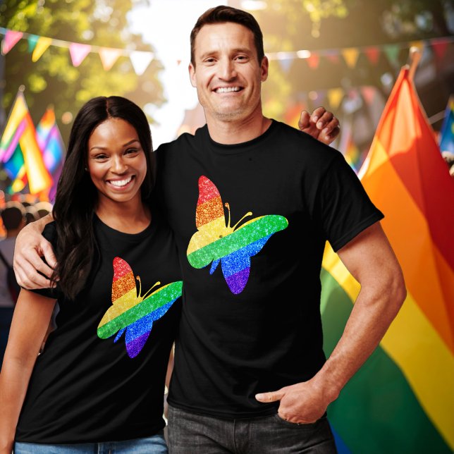 T-shirt Fierté LGBTQA+ papillon arc-en-ciel (Créateur téléchargé)