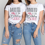 T-shirt Fille de l'anniversaire Fille Custom Famille<br><div class="desc">Vous cherchez une chemise d'anniversaire qui fera de votre fête une réussite? Ne cherchez pas plus loin que nos maillots d'équipe d'anniversaire assortis! Ces tee - shirts élégants sont parfaits pour toute fête d'anniversaire. Nos chemises assorties font un grand cadeau pour vos amis et votre famille, et peuvent être portées...</div>