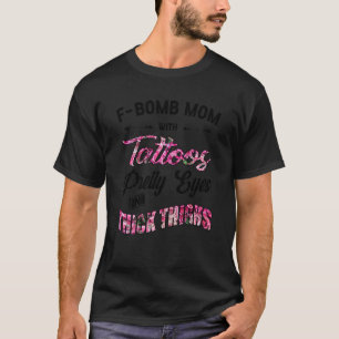T-shirt Filles De Bombe Maman Avec Des Tatouages Jolies Ye