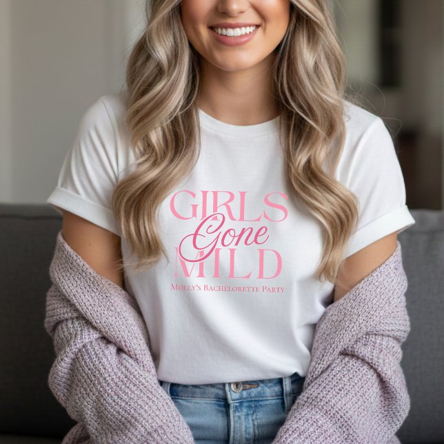 T-shirt Filles Détendues de Bachelorette de Spa en Rose (Not every bachelorette party needs to be wild—and that’s exactly the vibe of Girls Gone Mild!)