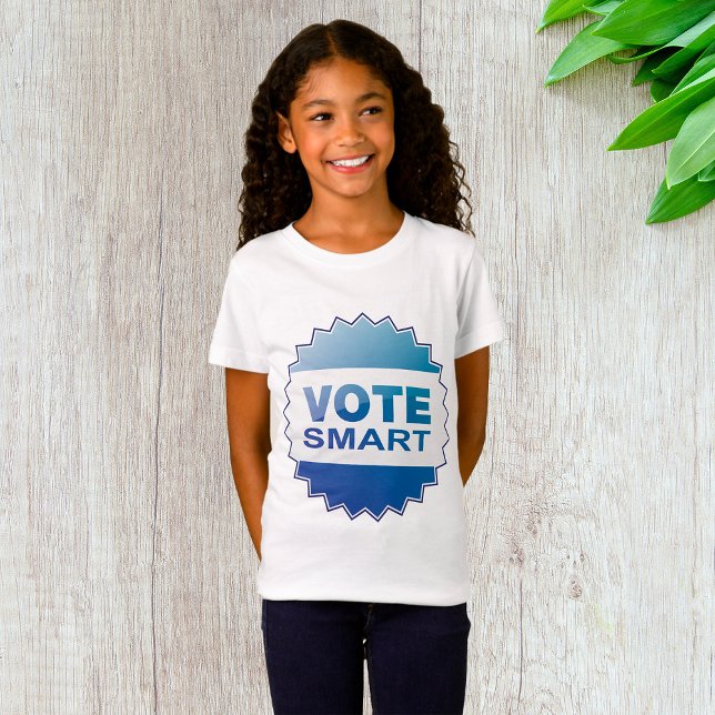 T-shirt filles pour voter intelligemment (Créateur téléchargé)