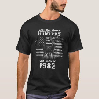 T-shirt Finest Hunters sont nés en 1982 4 juillet Hunter