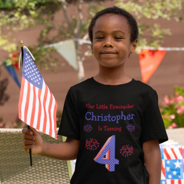 T-shirt Firecracker 4e anniversaire (Créateur téléchargé)