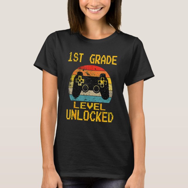 T-shirt First Grade Level Unlocked Gamer 1st Day Of School (Devant)