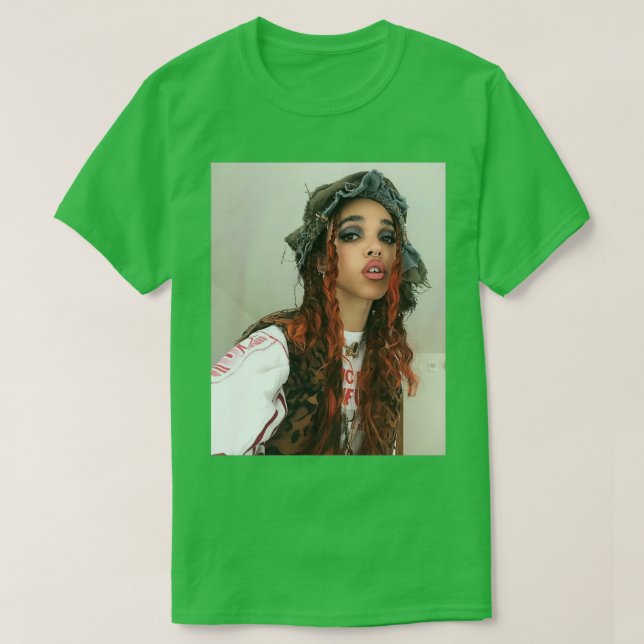 T-SHIRT FKA TWIGS CHEVEUX ROUGES (Design devant)