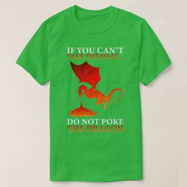 T-shirt Flamme de dragon coolSpewing Flying Mythical Créat (Design devant)