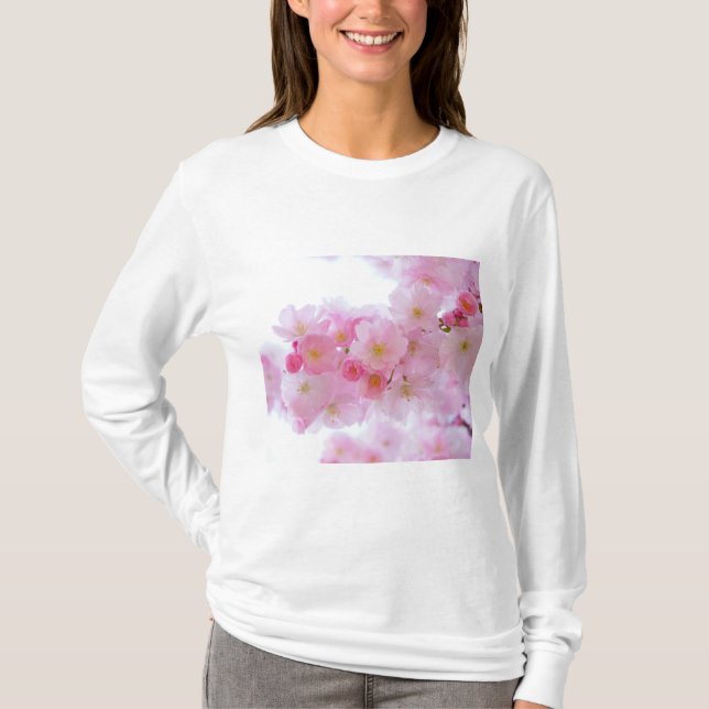 T-shirt Fleur japonaise de cerisier (Devant)