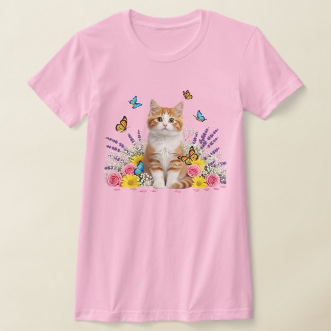 T-shirt fleuri en chats mignons et papillon (Poser)